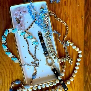 vintage jewelry haul! necklaces, bracelets and earrings oh my!